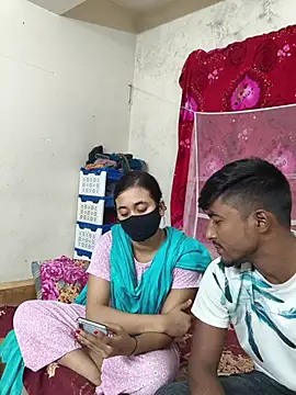 Snapshot of Love_Queen11 chatting on November 3, 2025, 4:54 pm Love Queen11 online show from November 3, 2025, 4:54 pm