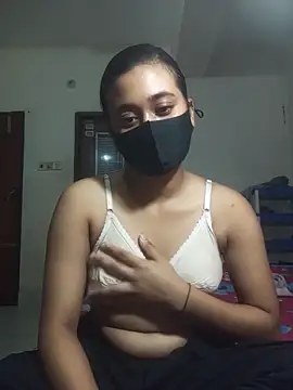 Snapshot of Love_Queen11 chatting on October 12, 2025, 3:13 pm Love Queen11 online show from October 12, 2025, 3:13 pm