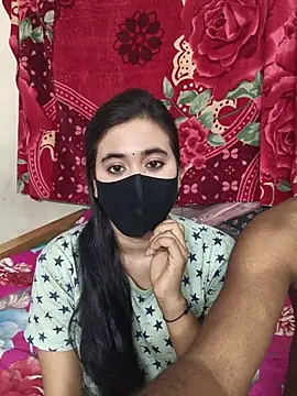 Snapshot of Love_Queen11 chatting on November 28, 2025, 4:40 pm Love Queen11 online show from November 28, 2025, 4:40 pm