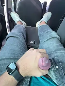 Italianofirenze online show from April 21, 2026, 3:29 pm