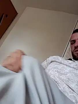 sexyman1936 online show from November 10, 2025, 8:08 am