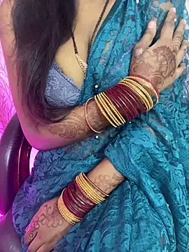 Snapshot of sweet-ananya23 chatting on October 13, 2025, 7:54 am sweet-ananya23 online show from October 13, 2025, 7:54 am