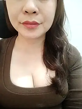 Girl Shy2000 online show from March 13, 2026, 2:49 am