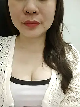 Girl Shy2000 online show from March 28, 2026, 11:28 pm