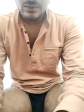 Snapshot of Ilhaamgrey chatting on October 21, 2025, 6:57 am Ilhaamgrey online show from October 21, 2025, 6:57 am