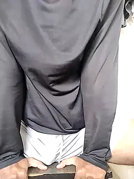 Snapshot of Ilhaamgrey chatting on October 1, 2025, 7:02 am Ilhaamgrey online show from October 1, 2025, 7:02 am