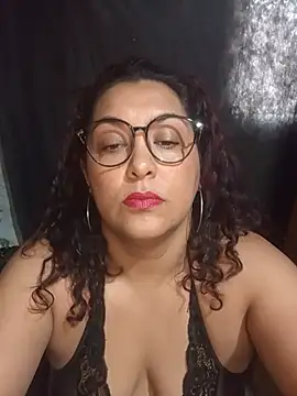 Snapshot of Lobizona chatting on June 5, 2026, 6:13 pm Lobizona online show from June 5, 2026, 6:13 pm