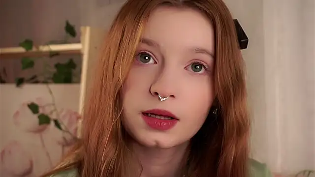 Snapshot of Wandarful_Wanda chatting on November 26, 2025, 1:33 pm Wandarful Wanda online show from November 26, 2025, 1:33 pm