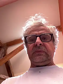Snapshot of chtentation chatting on May 27, 2026, 8:11 am chtentation online show from May 27, 2026, 8:11 am