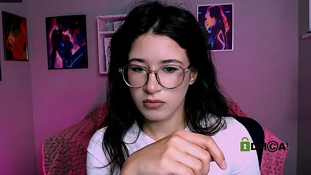 lia make love online show from October 14, 2025, 9:54 am