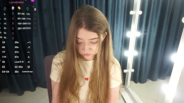 Snapshot of KathyWieto chatting on October 17, 2025, 5:04 pm KathyWieto online show from October 17, 2025, 5:04 pm