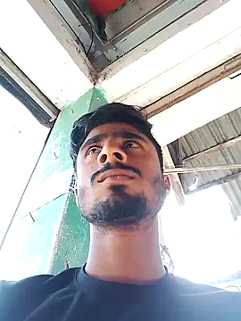 Snapshot of LesserUpset chatting on November 20, 2025, 4:57 am LesserUpset online show from November 20, 2025, 4:57 am