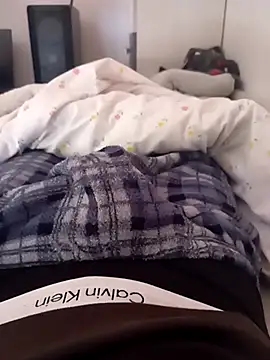 ruiiizz online show from April 4, 2026, 10:00 am