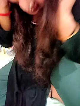 Snapshot of Minakshi_677 chatting on October 26, 2025, 8:15 am Minakshi 677 online show from October 26, 2025, 8:15 am