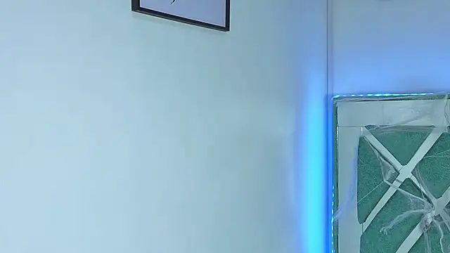 lissastone online show from November 2, 2025, 7:46 am