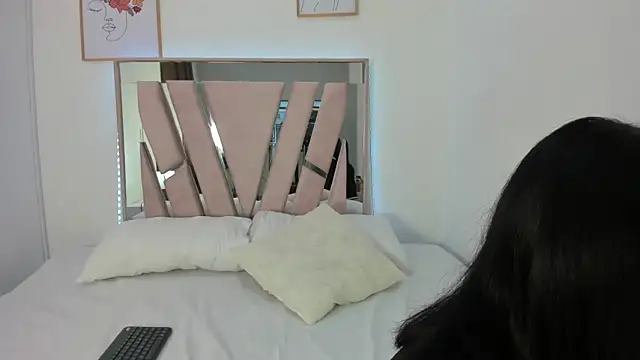 Snapshot of lissastone chatting on October 8, 2025, 3:08 am lissastone online show from October 8, 2025, 3:08 am
