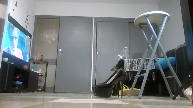 Snapshot of vanessadeesse chatting on April 13, 2026, 7:18 pm vanessadeesse online show from April 13, 2026, 7:18 pm