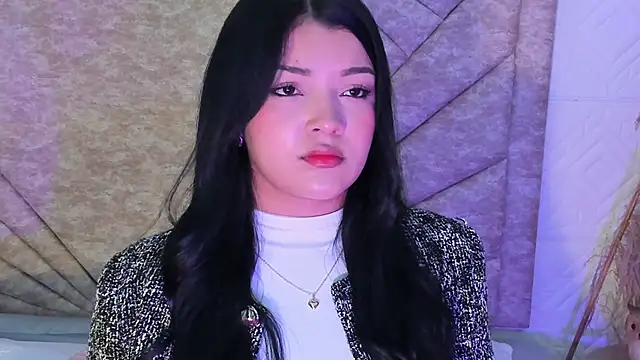 EmmaBlossom online show from January 8, 2026, 12:44 pm