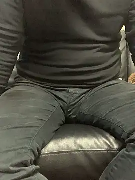 Snapshot of mj-story chatting on October 31, 2025, 5:31 pm mj-story online show from October 31, 2025, 5:31 pm