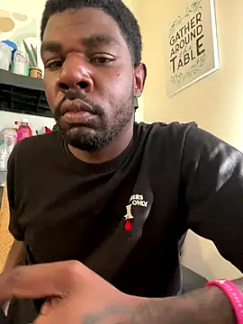 Snapshot of blaccp4k chatting on October 23, 2025, 5:11 pm blaccp4k online show from October 23, 2025, 5:11 pm