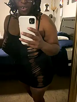 TuttiBoo03 online show from November 6, 2025, 3:27 pm