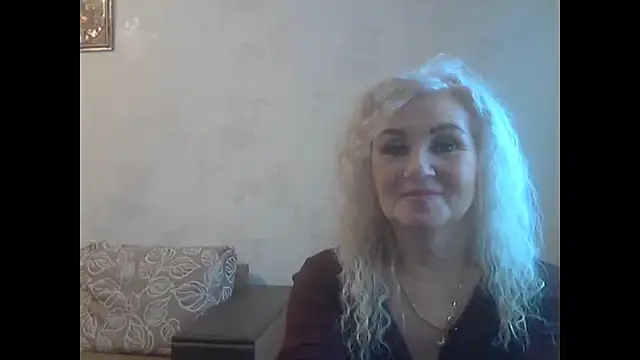 Snapshot of LadySexyBlond chatting on December 17, 2025, 12:54 pm LadySexyBlond online show from December 17, 2025, 12:54 pm
