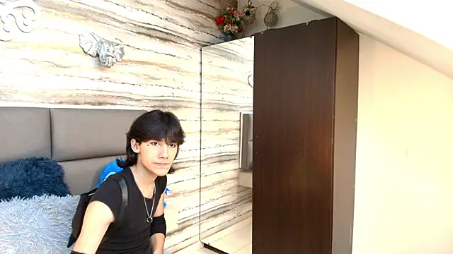 Lovers 21 online show from November 26, 2025, 3:39 am