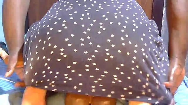 Snapshot of SpiceySnack chatting on February 21, 2026, 4:31 pm SpiceySnack online show from February 21, 2026, 4:31 pm