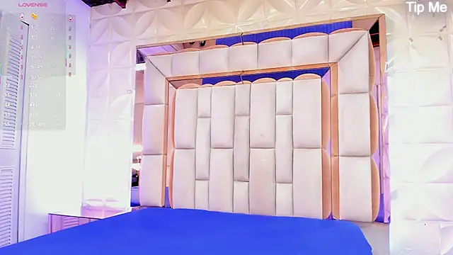 Snapshot of Sarah_Adamss chatting on November 9, 2025, 12:09 pm Sarah Adamss online show from November 9, 2025, 12:09 pm