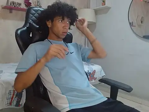 xion ez online show from October 27, 2025, 8:21 pm