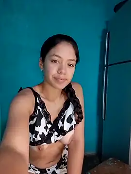 fabulousgirl online show from October 25, 2025, 6:45 am