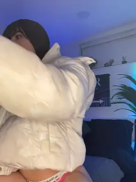 emilycolte online show from January 17, 2026, 2:04 am