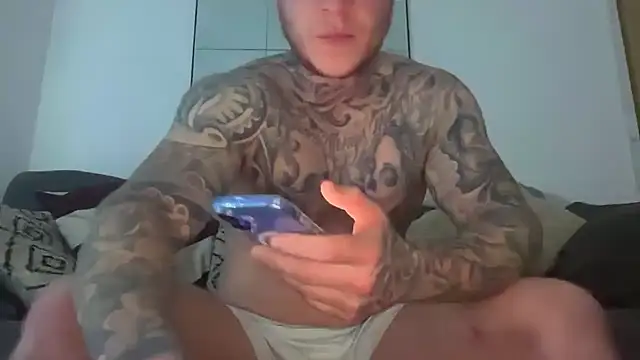 TeasySam online show from December 15, 2025, 10:59 pm