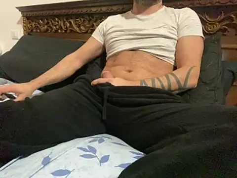 strongdickwii online show from November 19, 2025, 8:09 pm