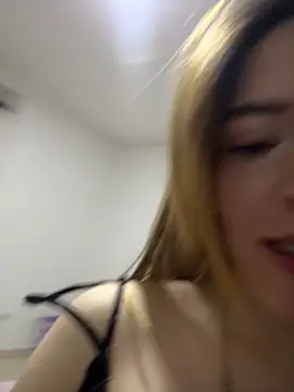 Isabeellaa  online show from June 22, 2026, 7:22 pm