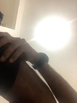 Romario357wayne online show from October 15, 2025, 4:11 am