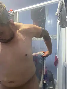 Snapshot of Sk3m_veryhot chatting on November 18, 2025, 2:16 am Sk3m veryhot online show from November 18, 2025, 2:16 am