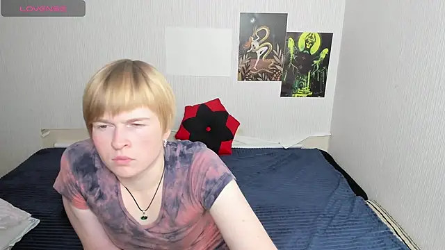 Snapshot of Cattie_w_ chatting on November 25, 2025, 1:17 am Cattie w online show from November 25, 2025, 1:17 am