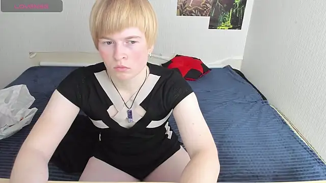 Snapshot of Cattie_w_ chatting on November 8, 2025, 1:09 am Cattie w online show from November 8, 2025, 1:09 am