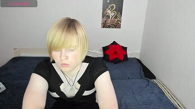 Snapshot of Cattie_w_ chatting on October 29, 2025, 1:26 am Cattie w online show from October 29, 2025, 1:26 am