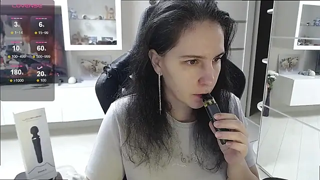 Snapshot of Irwi_Tomboy chatting on November 6, 2025, 12:09 pm Irwi Tomboy online show from November 6, 2025, 12:09 pm