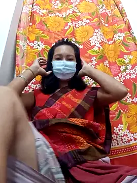 Snapshot of Chakma_Girl chatting on October 13, 2025, 5:14 pm Chakma Girl online show from October 13, 2025, 5:14 pm