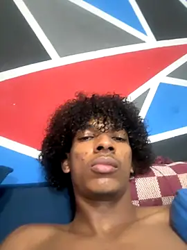 Snapshot of Jronlinejr-05 chatting on December 18, 2025, 11:47 am Jronlinejr-05 online show from December 18, 2025, 11:47 am