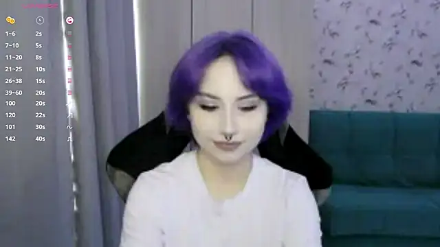 Snapshot of LeisaHopperstad chatting on June 13, 2026, 12:47 pm LeisaHopperstad online show from June 13, 2026, 12:47 pm