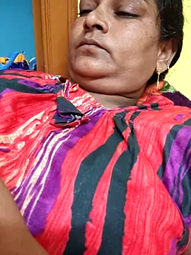 Snapshot of navyasree143 chatting on November 7, 2025, 5:45 am navyasree143 online show from November 7, 2025, 5:45 am