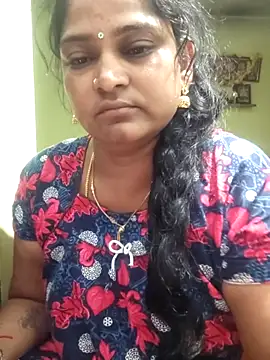 navyasree143 online show from February 8, 2026, 12:08 am