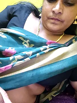 Snapshot of navyasree143 chatting on October 22, 2025, 4:39 pm navyasree143 online show from October 22, 2025, 4:39 pm