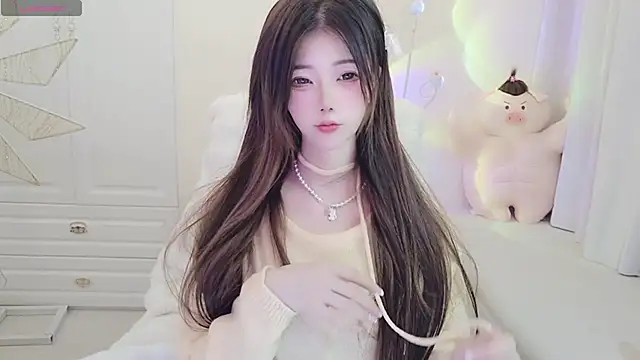 Snapshot of Coco-Di chatting on December 15, 2025, 2:39 am Coco-Di online show from December 15, 2025, 2:39 am