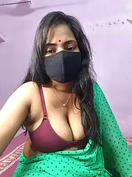 Queen Shanayaa online show from October 12, 2025, 11:33 am