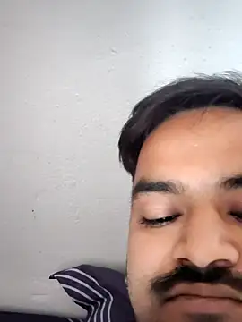 desiyouth94 online show from November 10, 2025, 4:17 am